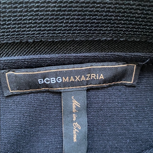 BCBG mini skirt - Picture 3 of 3